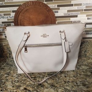 Coach Gallery Leather Large Tote Bag White
